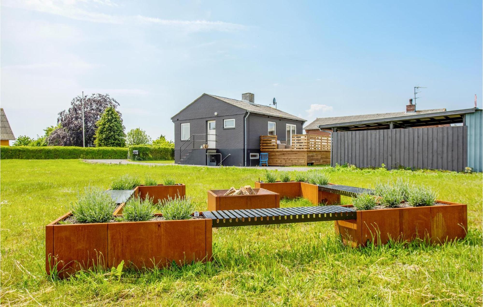 Beautiful Home In Ronne With House A Panoramic View エクステリア 写真